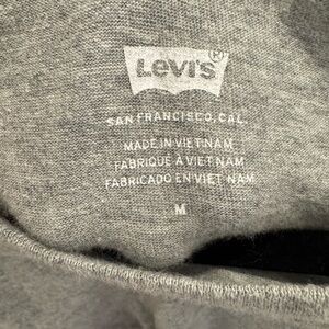 Levi's Heather Gray Knit Top